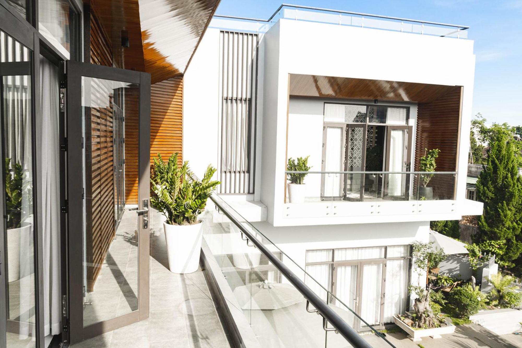 ホテル Shalom House _ バオロク エクステリア 写真